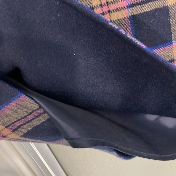 Week-end Max Mara SHORT CHEQUERED WOOL SKIRT - Picture 7 of 13